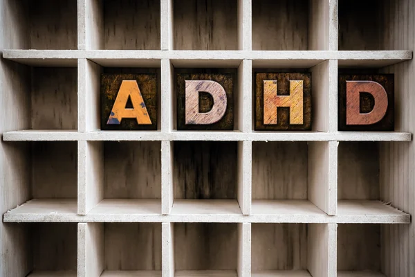 ADHD Conceito Tipo de impressão de madeira no desenho — Fotografia de Stock