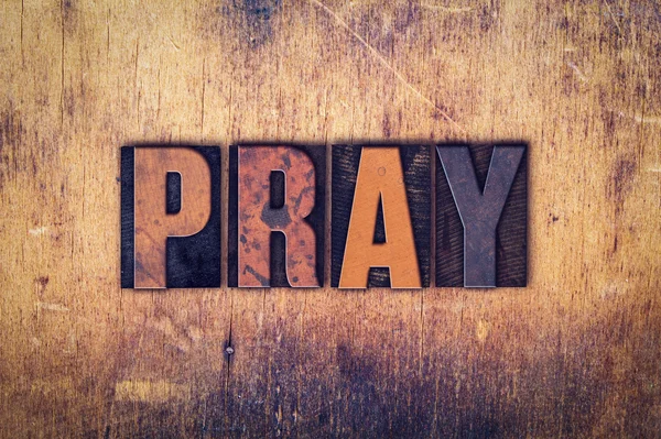 Pray Concept Tipo de tipografía de madera —  Fotos de Stock