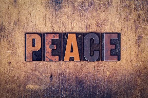 Peace Concept Wooden Letterpress Type — Stock Photo, Image