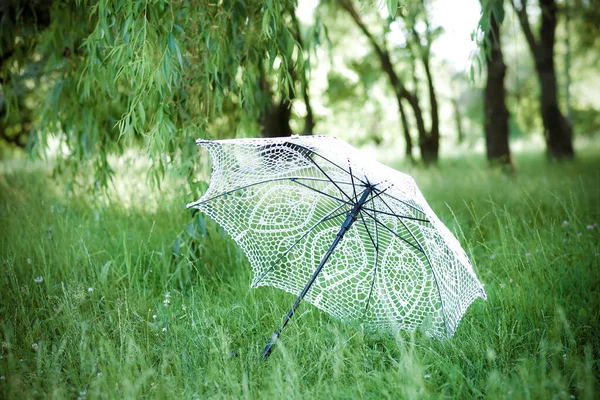 Knitted White Umbrella Vintage Handmade — Stock Photo, Image