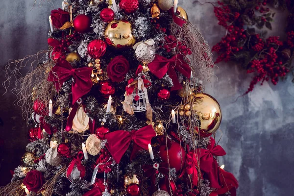 Frohes Neues Jahr Und Frohe Weihnachten Hintergrund Mit Tannenzweigen Und — Stockfoto