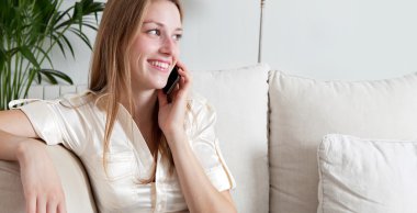 iş kadını ile smartphone
