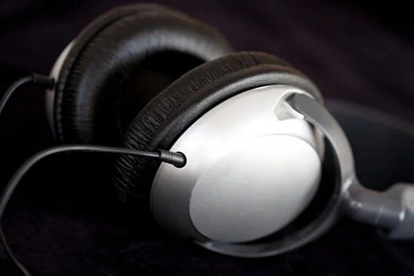 Modern pair of stereo headphones — Stock Photo, Image