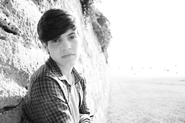Portrait of an attractive teenager student boy — Stock fotografie
