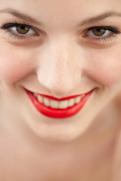 Retrato de uma jovem mulher rosto — Fotografia de Stock