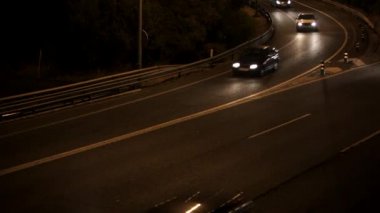 Gece karayolu trafiği