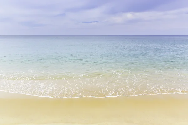 Playa y mar tropical — Foto de Stock