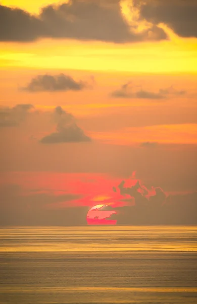 夕阳西下 — 图库照片