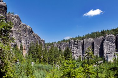Adrspasko-Teplicke Kayası