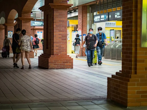 Taipei Taiwan Maggio Passeggeri Con Maschera Chirurgica Maggio 2021 Taipei — Foto Stock