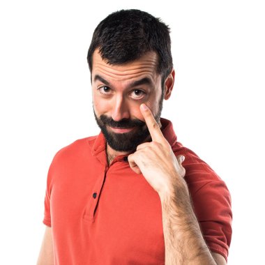 Yakışıklı adam bir şey sunmak