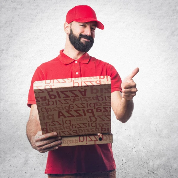 Repartidor de pizza con el pulgar hacia arriba — Foto de Stock