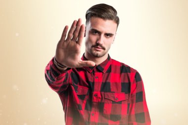 İzole arka plan üzerinde model