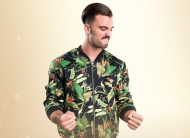 İzole arka plan üzerinde model