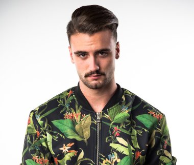 Model adam Studio