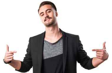 Adam kendisiyle gurur