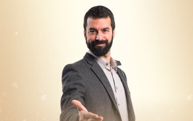 Bir anlaşma yapmadan adam