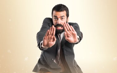 Adam izole arka plan