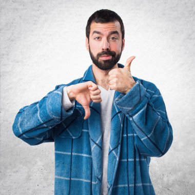 Adam izole arka plan