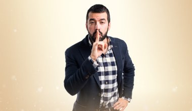 yakışıklı adam yapma sessizlik jest