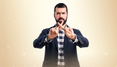 Adam izole arka plan