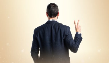 Adam izole arka plan