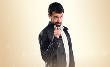 Adam izole arka plan