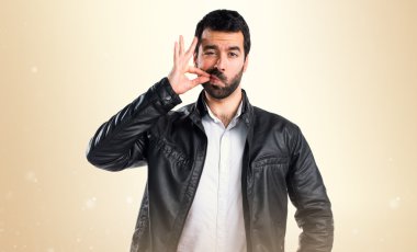 Adam izole arka plan