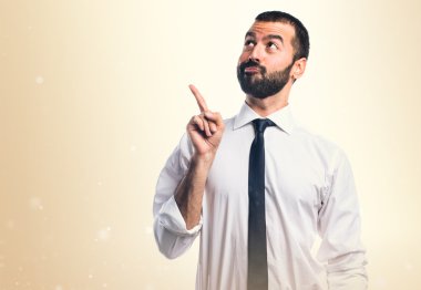 Adam izole arka plan