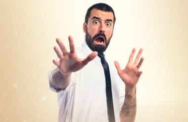 İşadamı sürpriz jest yapıyor