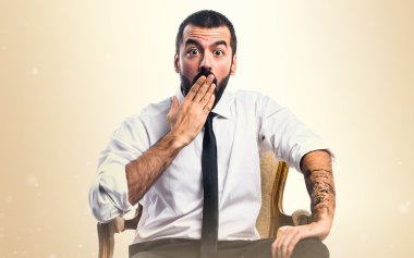 İşadamı sürpriz jest yapıyor