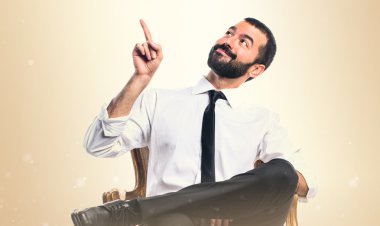 Adam izole arka plan