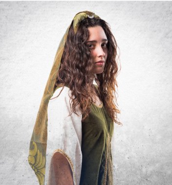 Genç kız izole arka plan üzerinde