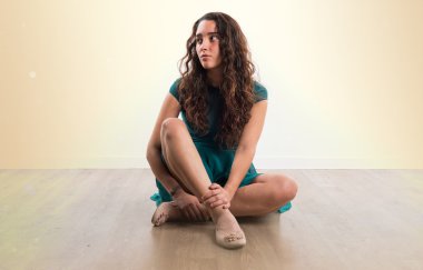 Genç model Studio poz