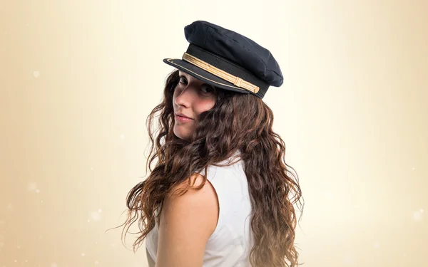 Modelo adolescente con sombrero de mar —  Fotos de Stock