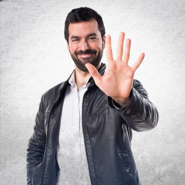 Erkek deri ceket beş sayma ile