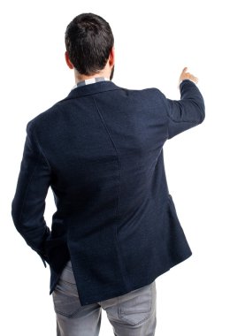 Yakışıklı adam işaret arka