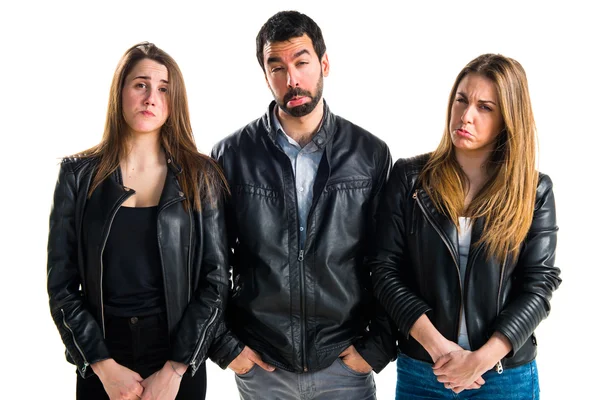 Tres amigos sobre fondo blanco aislado —  Fotos de Stock