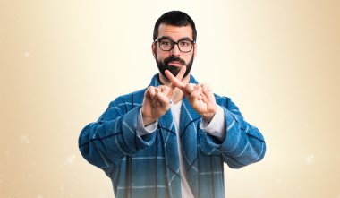 Sabahlık hiç jest yapıyor adam