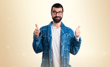 Sabahlık başparmak ile adam