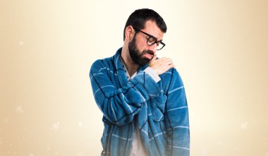 Sabahlık omuz ağrısı ile adam