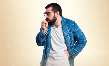 Sabahlık çok öksürük adam