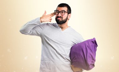 Adam intihar jest yapma pijama