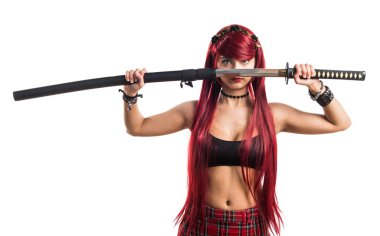 İzole beyaz kağıt üzerine genç kız