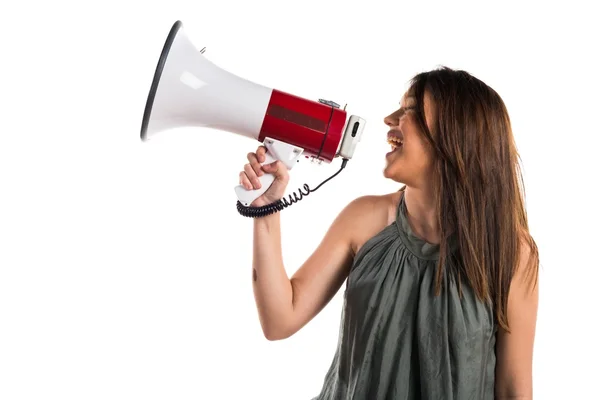 Jeune fille crier par mégaphone — Photo