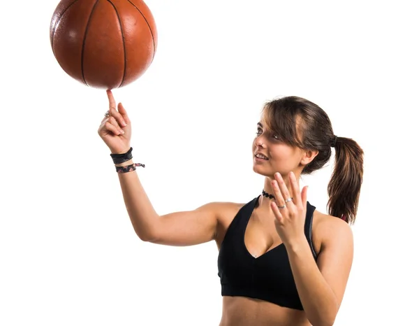 Giovane ragazza che gioca a basket — Foto Stock