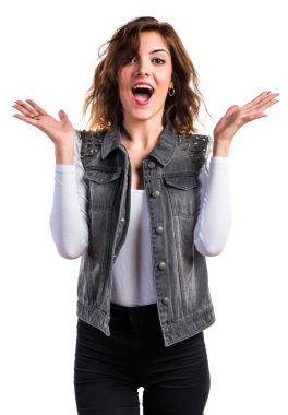 Güzel kız sürpriz jest yapıyor