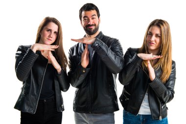 Zaman aşımı jest yapma arkadaşlar