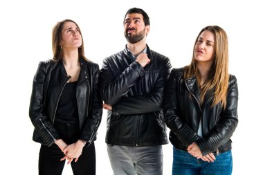 İzole arka plan üzerinde arkadaşlar