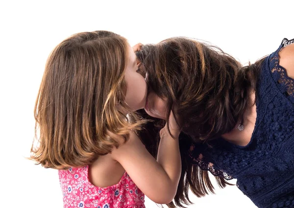 Madre e hija jugando con globos —  Fotos de Stock